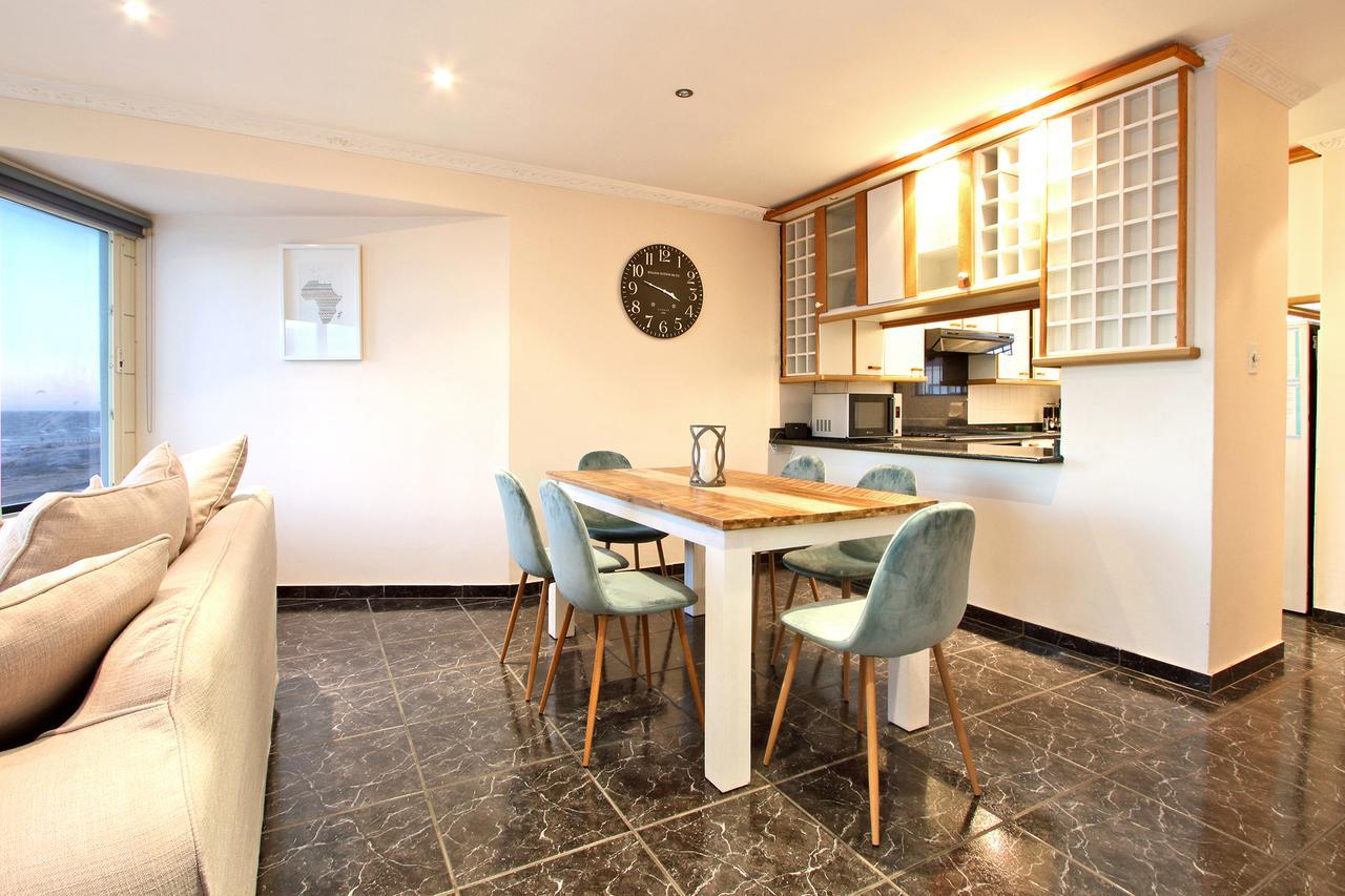 Cap Du Mont Cape Town Apartment Bloubergstrand Exterior photo